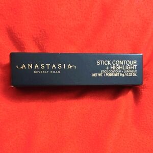 Anastasia Beverly Hills Stick Contour + Highlight